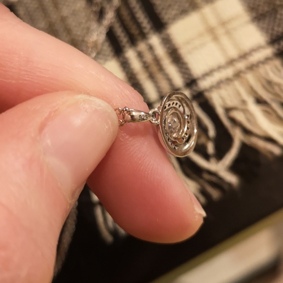 Sterling Silver Swirl necklace - Picture 3 of 3